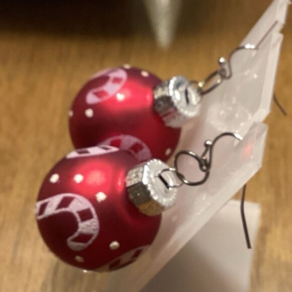 Cute Christmas Ornament Earrings Red - Picture 4 of 4